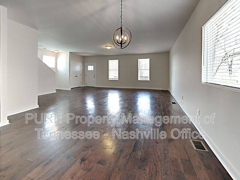 House for rent at 303 Gatewood Ave, Nashville, TN 37207
