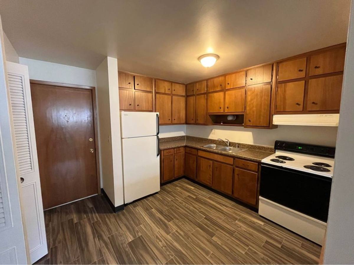 Apartment for rent at 1310 Maryland Ave E, Saint Paul, MN 55106
