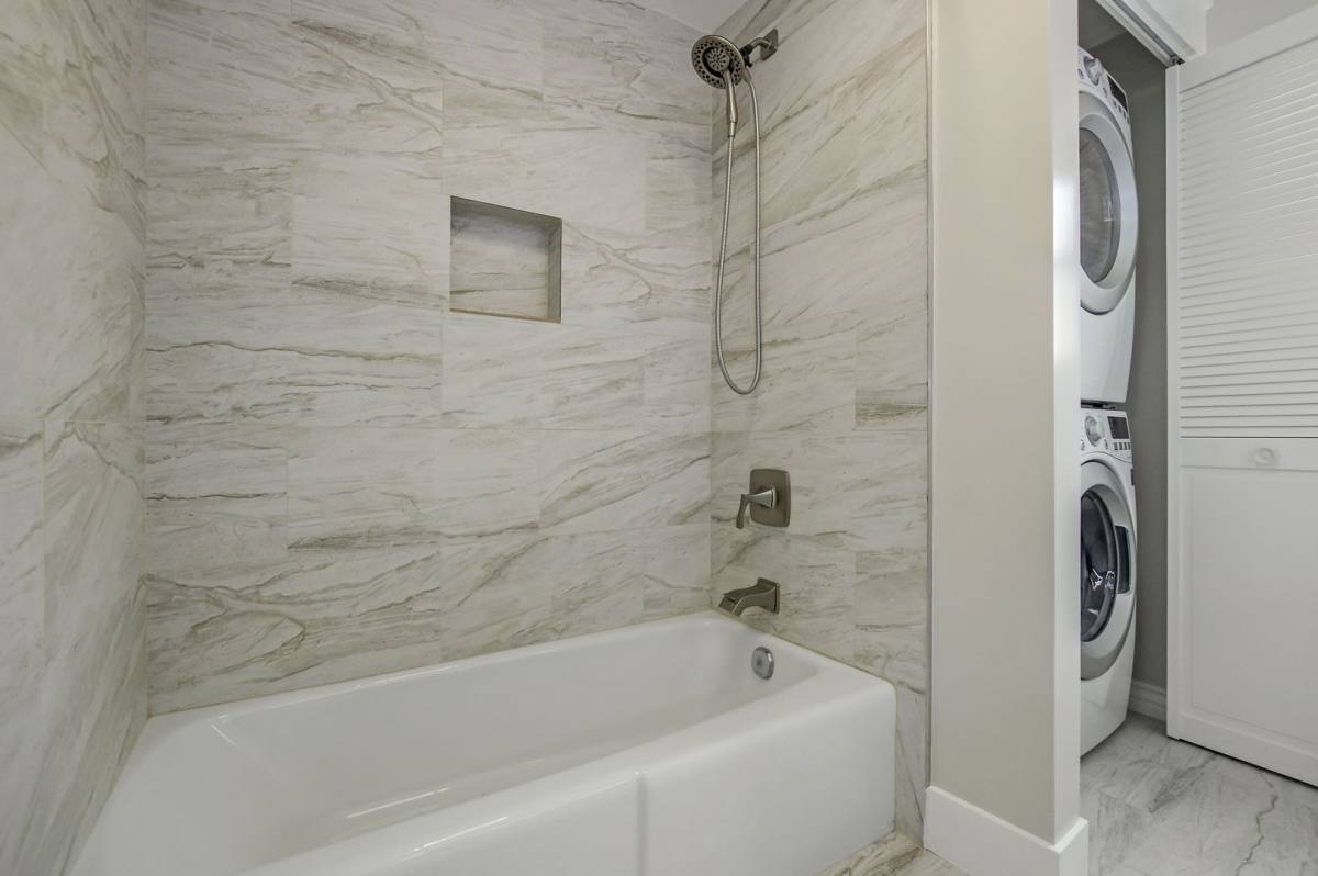 Apartment for rent at 3000 Honolulu, La Crescenta, CA 91214