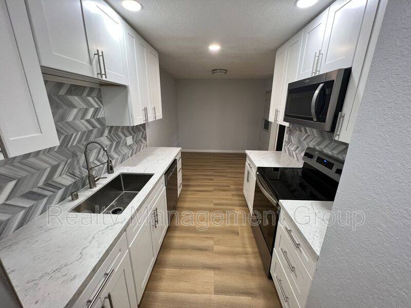 Condo for rent at 1013 Sunshine Ave #I, El Cajon, CA 92020
