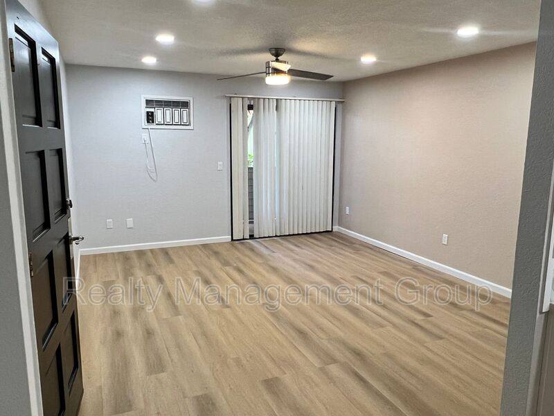 Condo for rent at 1013 Sunshine Ave #I, El Cajon, CA 92020
