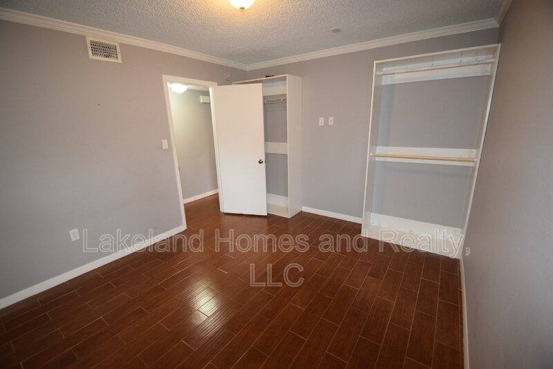 Apartment for rent at 1005 S New York Ave #9, Lakeland, FL 33803