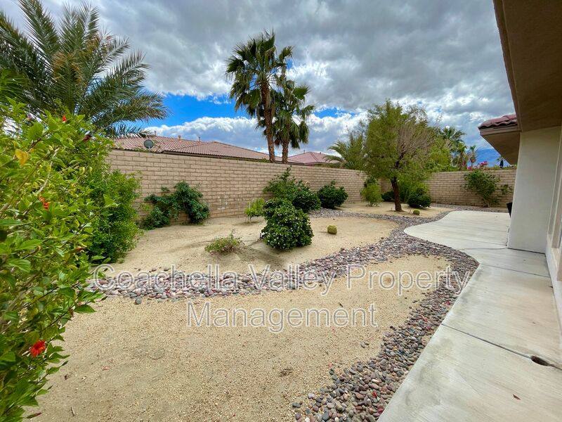 Apartment for rent at 168 Via Martelli, Rancho Mirage, CA 92270
