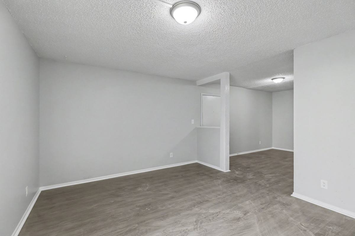 Apartment for rent at 17013 US-24, Independence, MO 64056