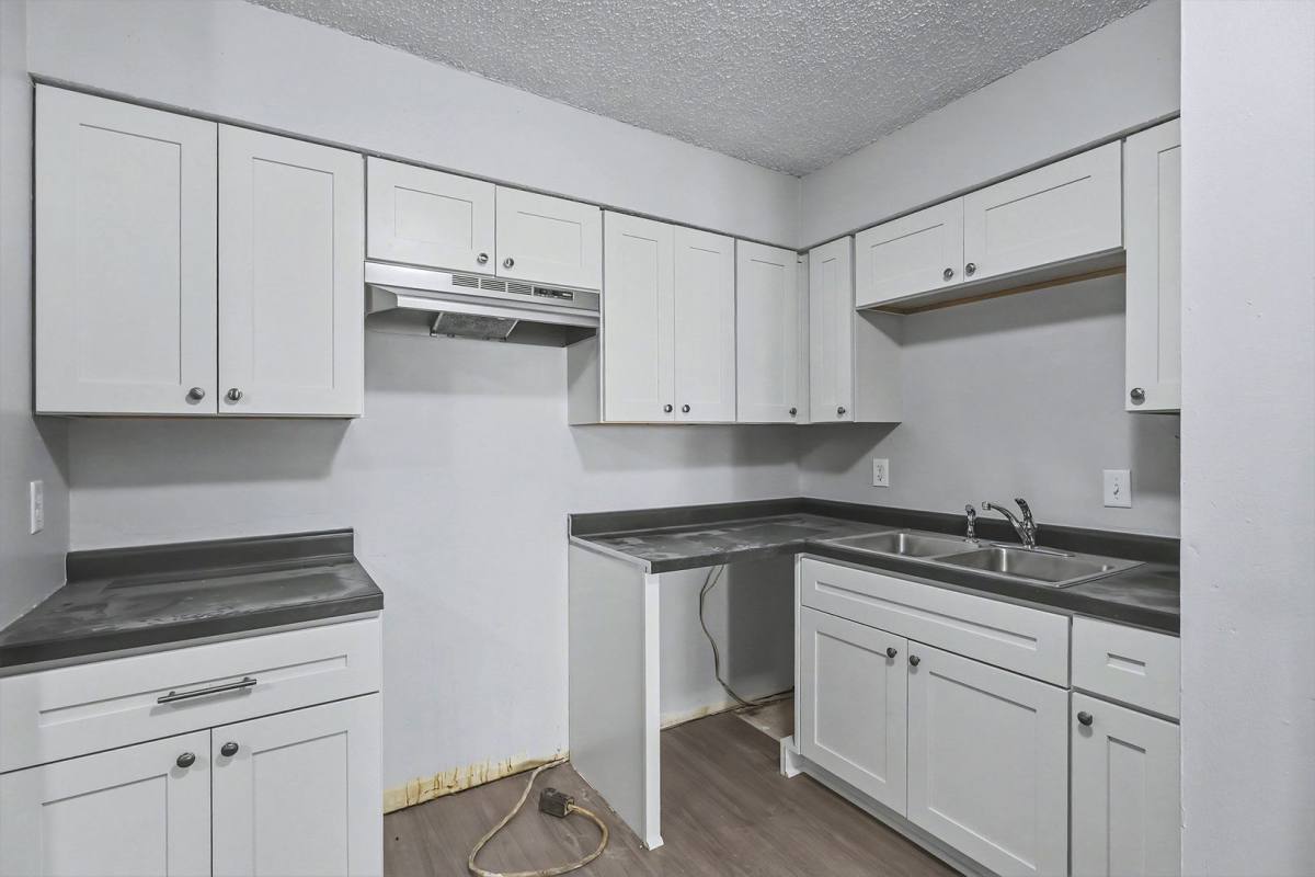 Apartment for rent at 17013 US-24, Independence, MO 64056