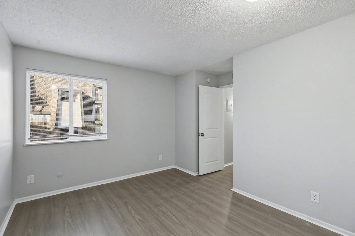 Apartment for rent at 17013 US-24, Independence, MO 64056