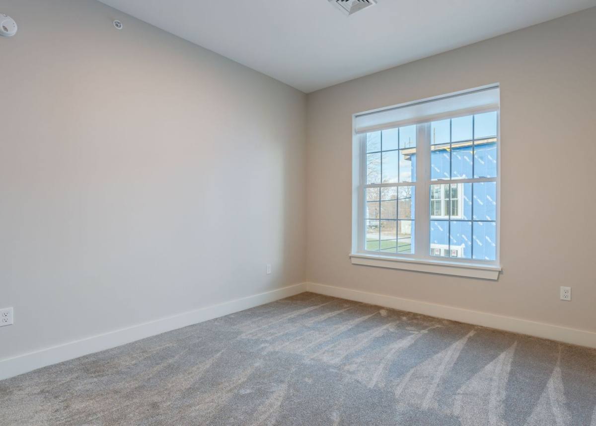 Apartment for rent at 16 Sullivan St, Berwick, ME 03901