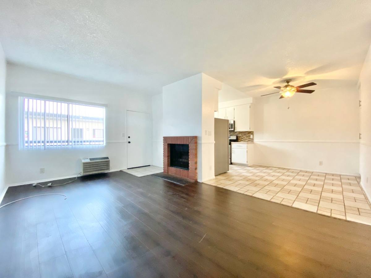 Apartment for rent at 625 629 N Kenwood St, Glendale, CA 91206