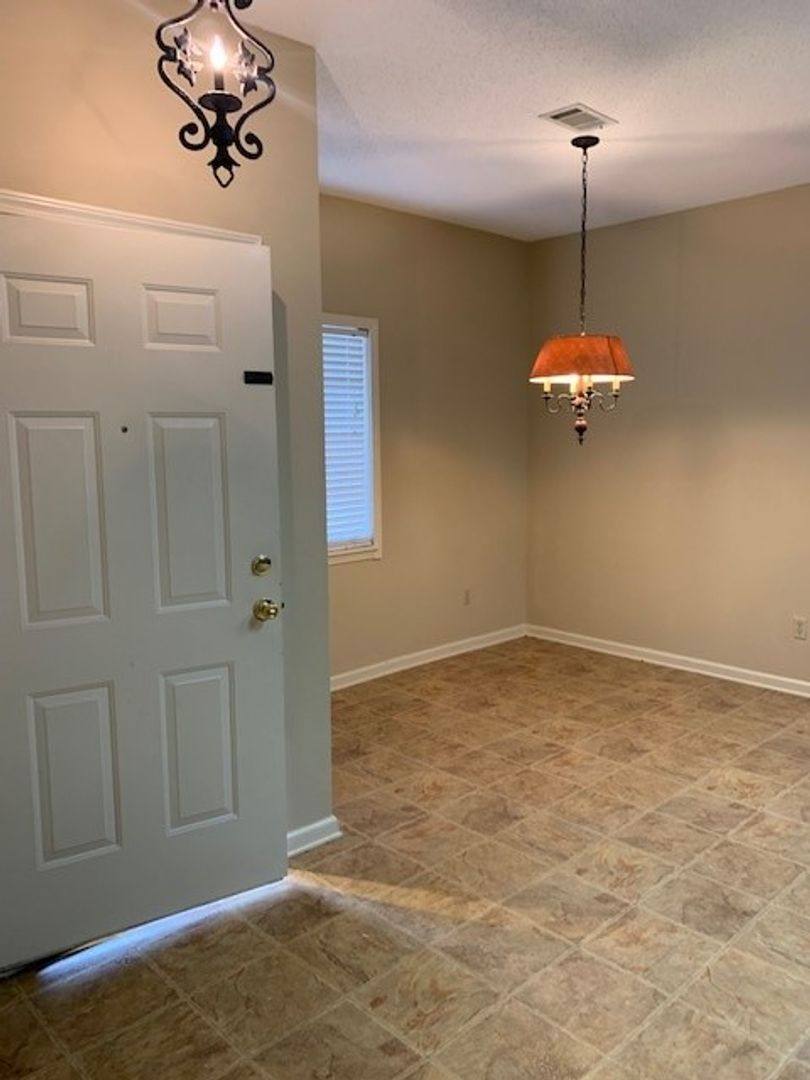 House for rent at 11 Thornbury, Tuscaloosa, AL 35406