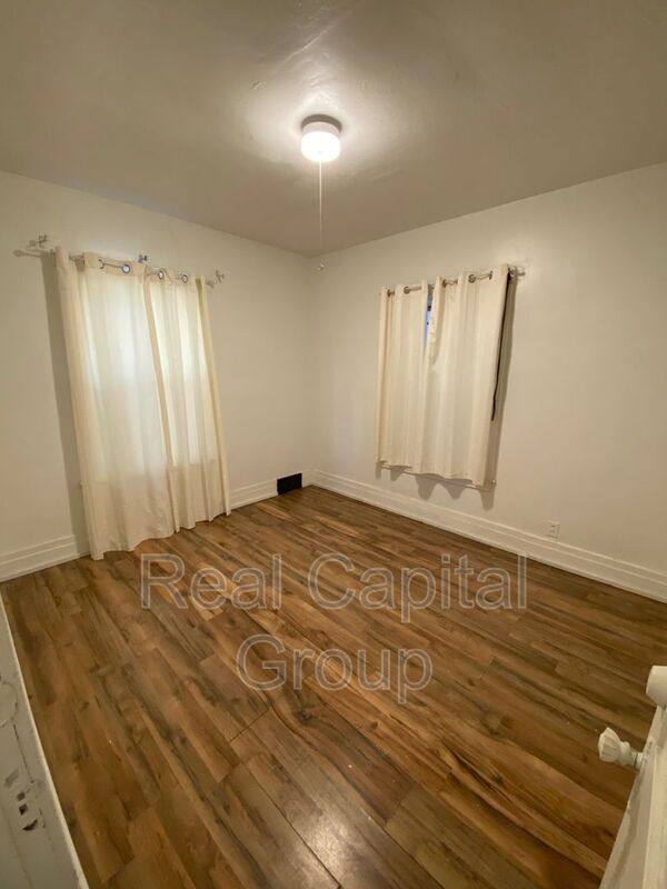 Apartment for rent at 709 Townsend Place, Niagara Falls, NY 14301
