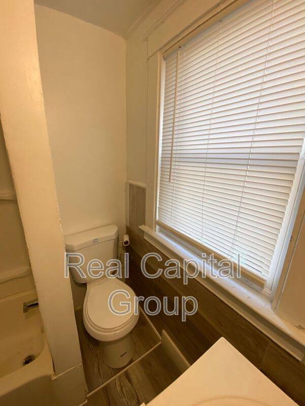 Apartment for rent at 709 Townsend Place, Niagara Falls, NY 14301
