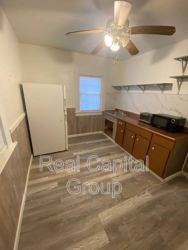 Apartment for rent at 709 Townsend Place, Niagara Falls, NY 14301