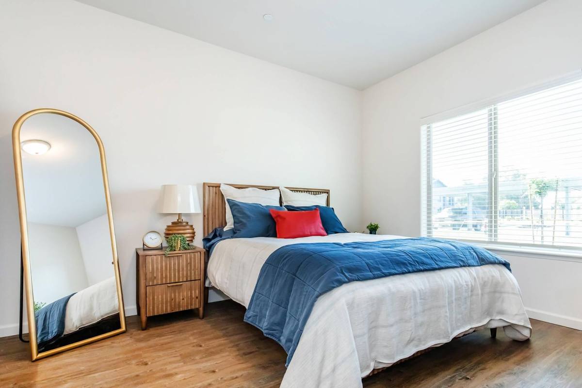 Apartment for rent at 2594 N Armstrong Ave, Fresno, CA 93727