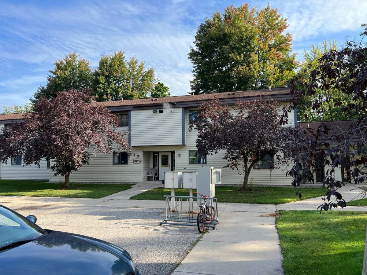 Apartment for rent at 771 Jefferson, Hudson, MI 49247