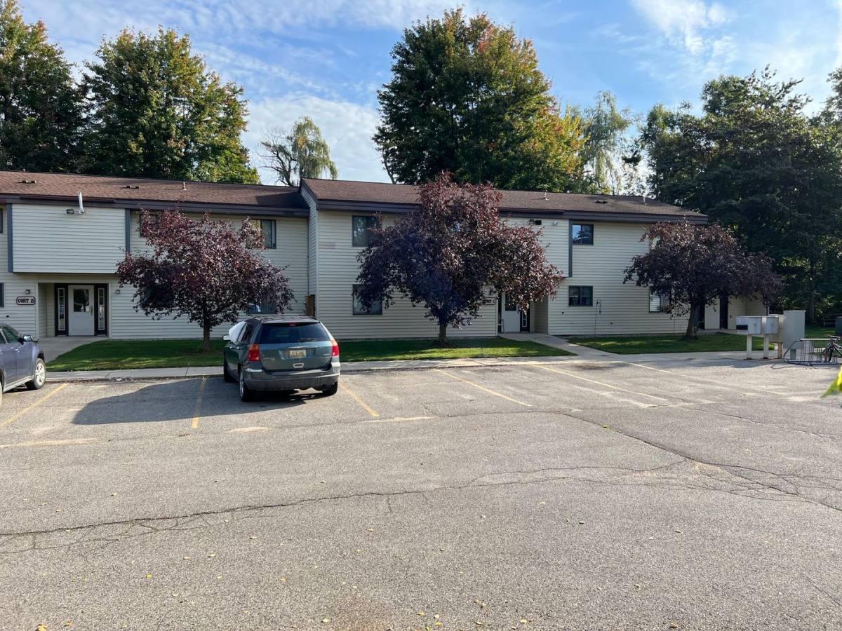 Apartment for rent at 771 Jefferson, Hudson, MI 49247