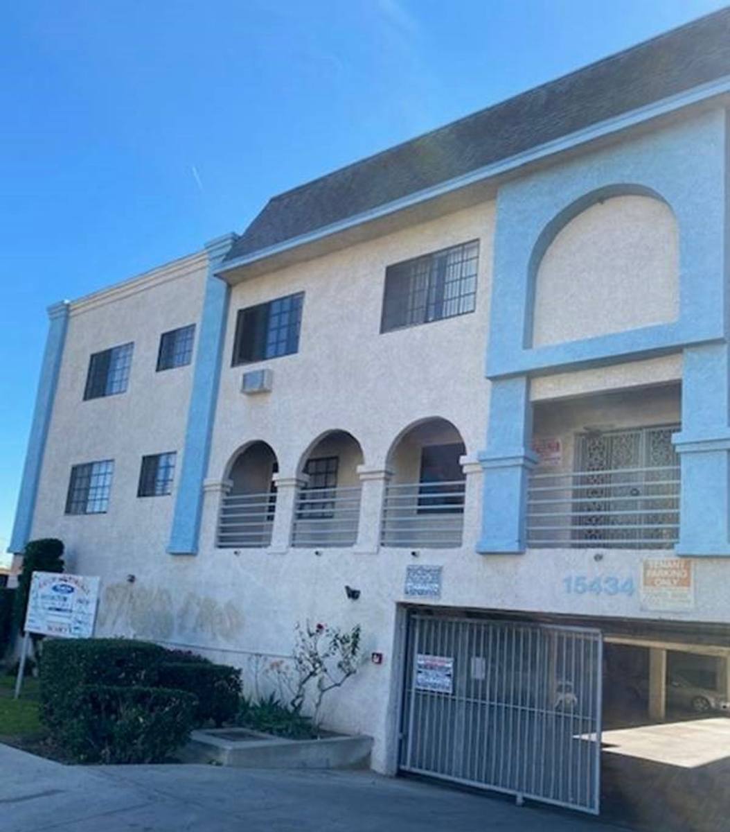 Apartment for rent at 15434 Rayen St, North Hills, CA 91343