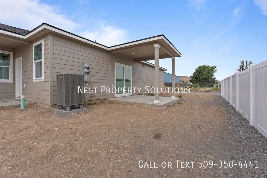 Apartment for rent at 45 Grant Dr #B, Ephrata, WA 98823