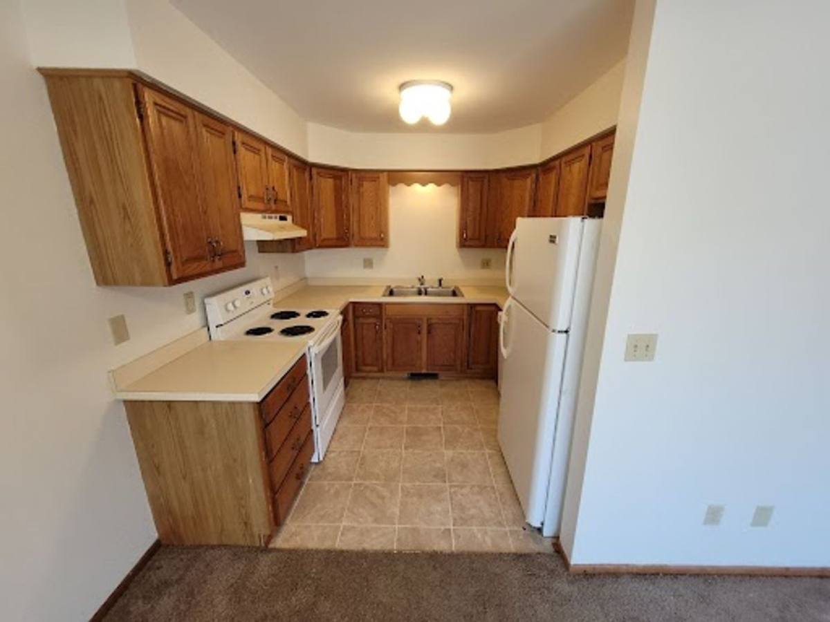 Apartment for rent at 1139 66th St, Windsor Heights, IA 50324