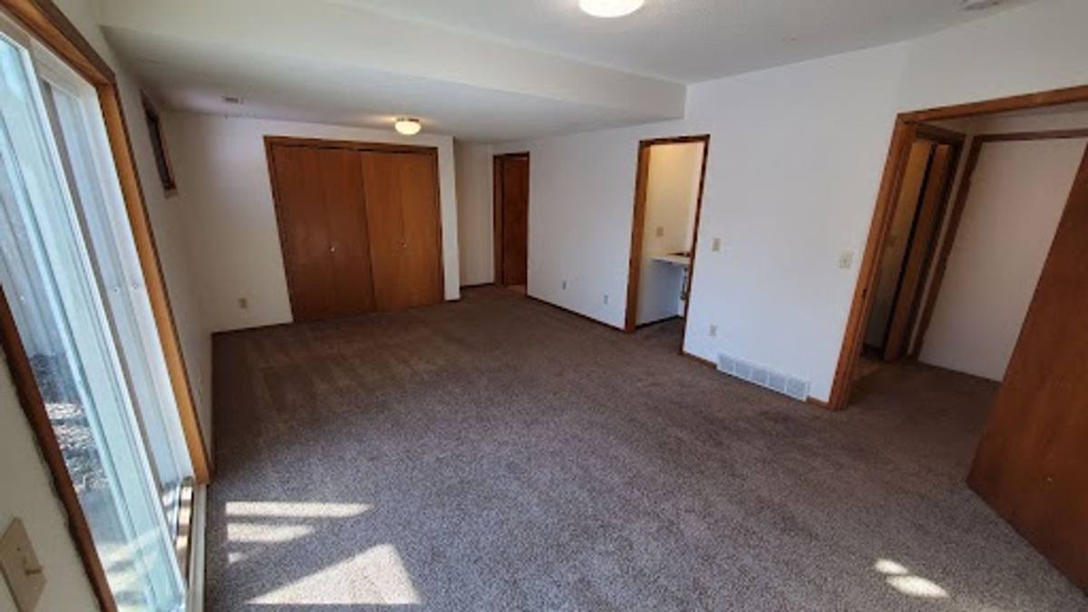Apartment for rent at 1139 66th St, Windsor Heights, IA 50324