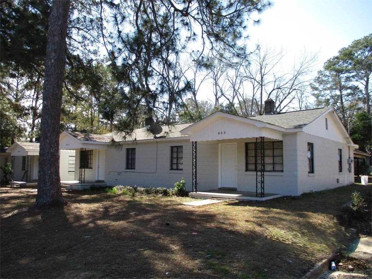 Townhouse for rent at 309 Cleveland, Albany, GA 31701