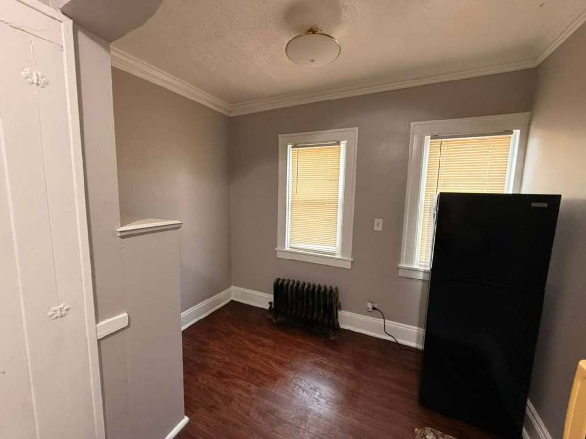 Apartment for rent at 14300 Lakashore Blvd, Cleveland, OH 44110