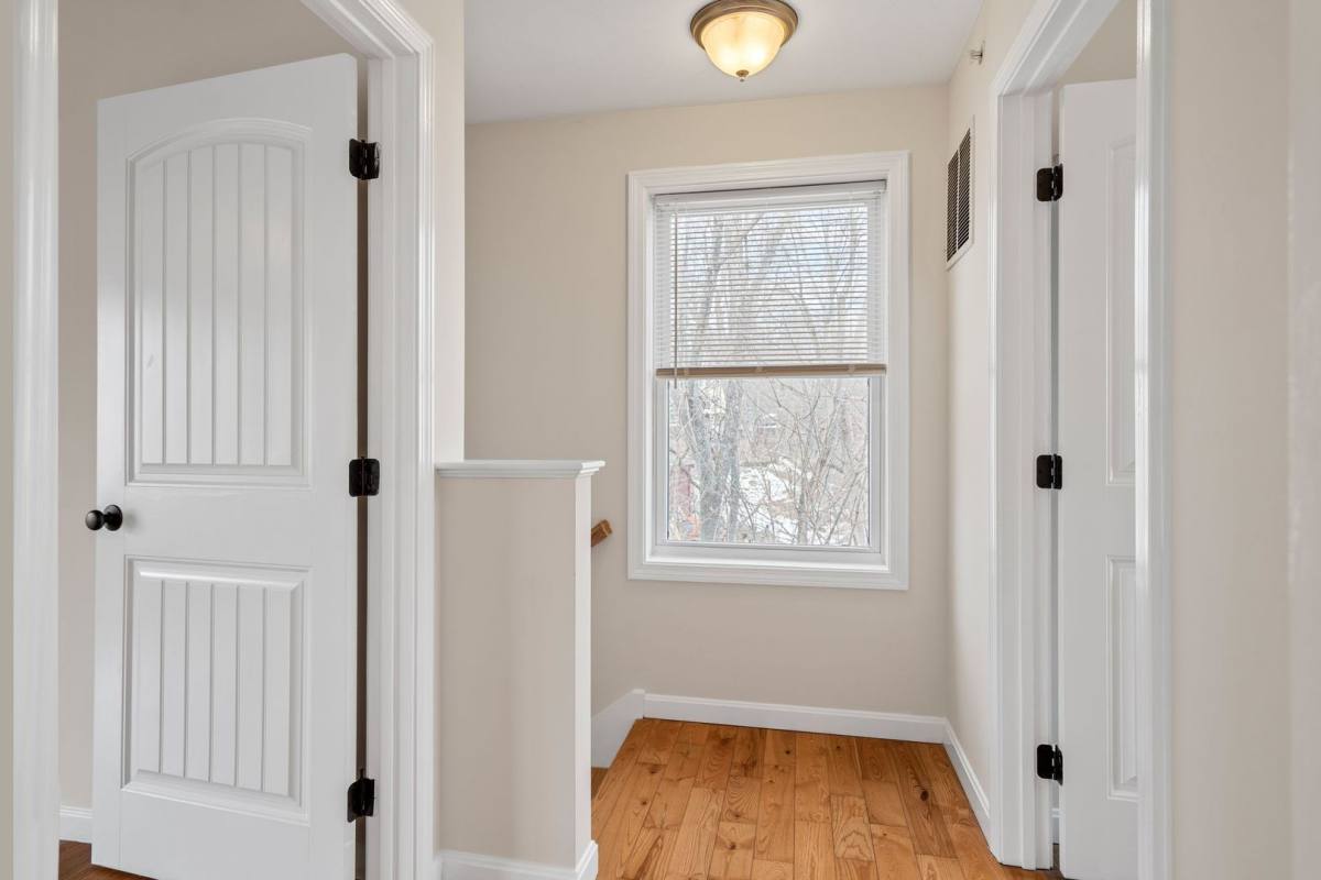 Townhouse for rent at 80 Main St, South Berwick, ME 03908