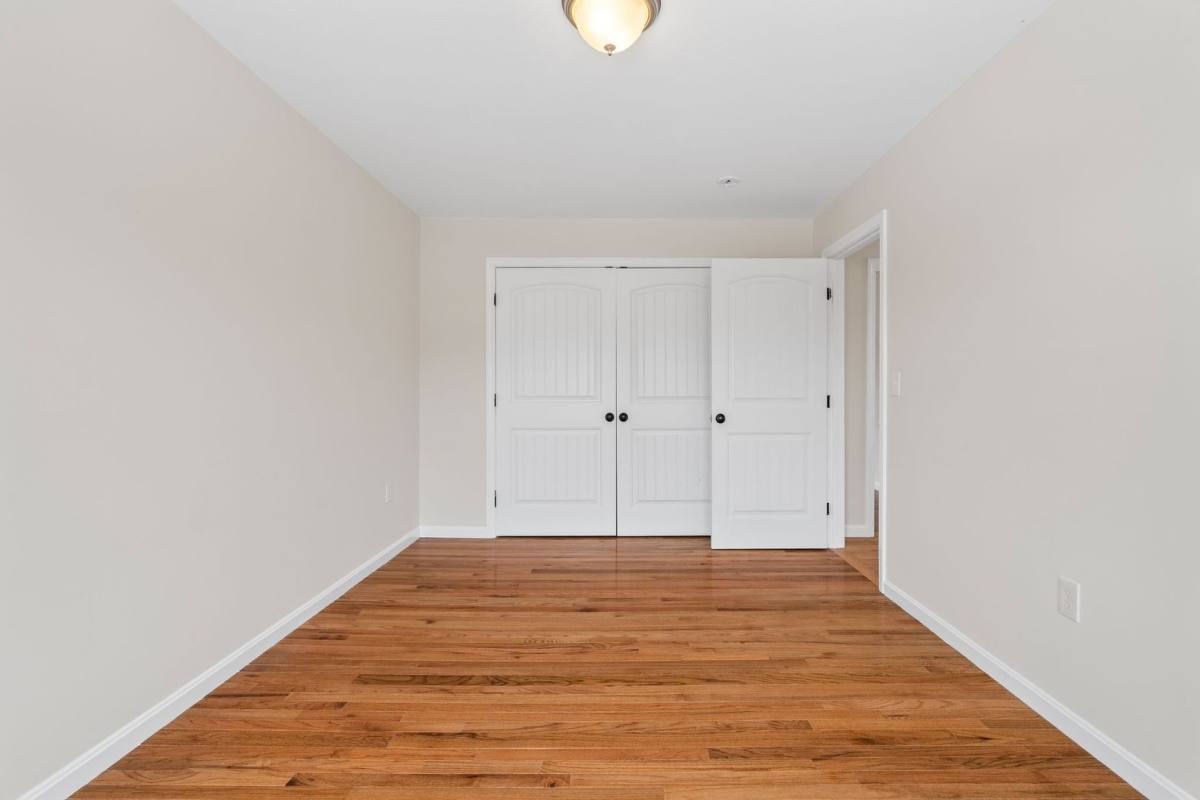 Townhouse for rent at 80 Main St, South Berwick, ME 03908