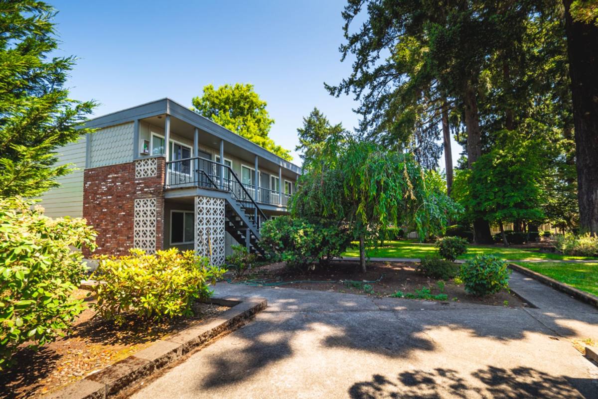 Apartment for rent at 1538 SE 122nd Ave, Portland, OR 97233
