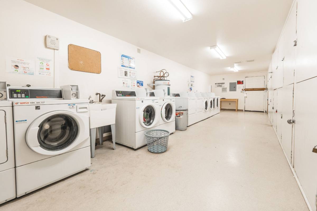 Apartment for rent at 1538 SE 122nd Ave, Portland, OR 97233