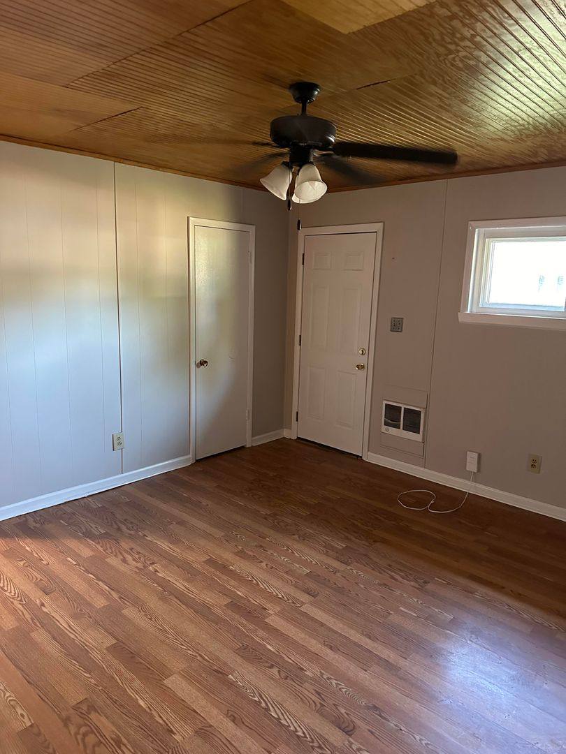 Apartment for rent at 1402 Rison, Huntsville, AL 35811