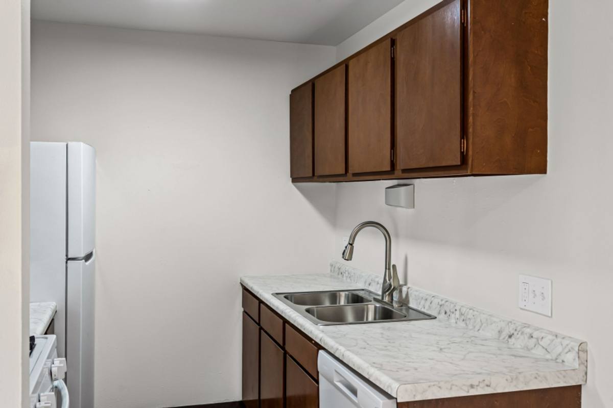 Townhouse for rent at 3005 33rd St S, La Crosse, WI 54601