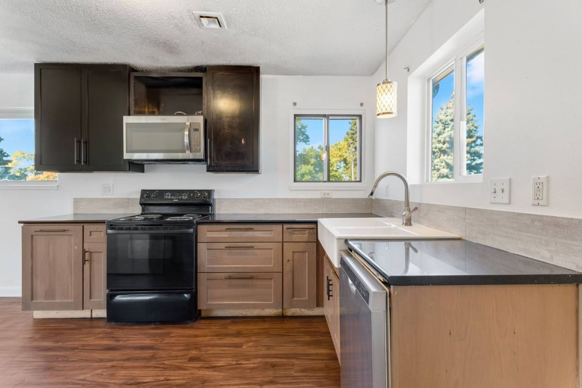 Apartment for rent at 3290 Cherry St, Denver, CO 80207