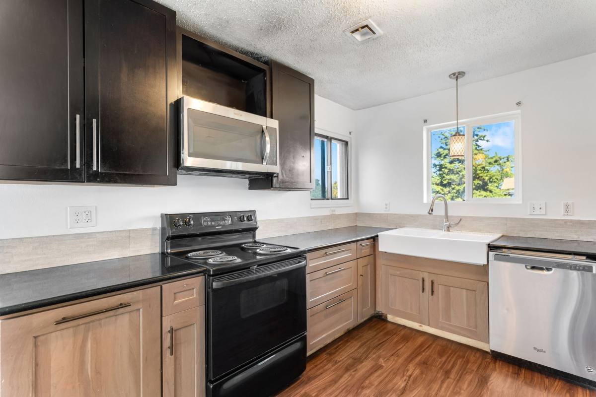 Apartment for rent at 3290 Cherry St, Denver, CO 80207