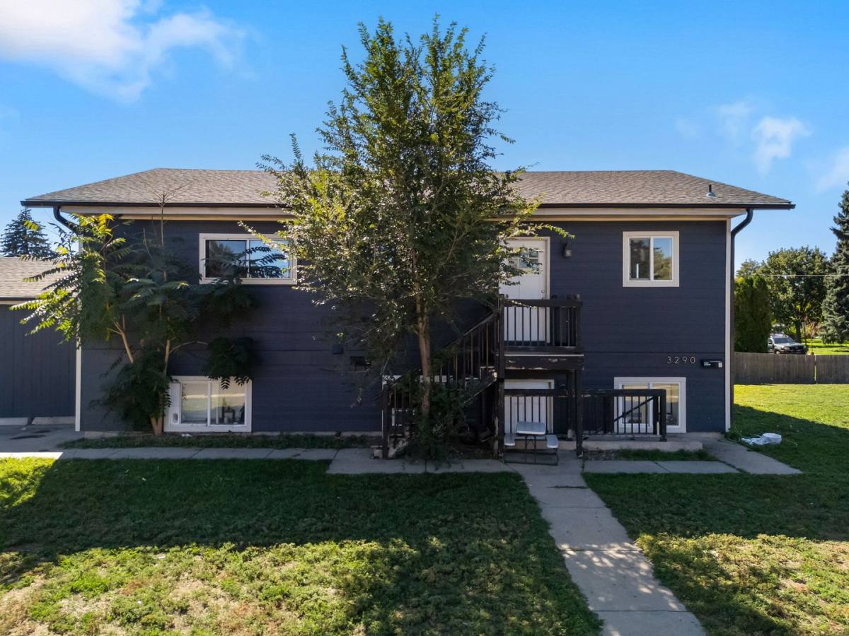 Apartment for rent at 3290 Cherry St, Denver, CO 80207
