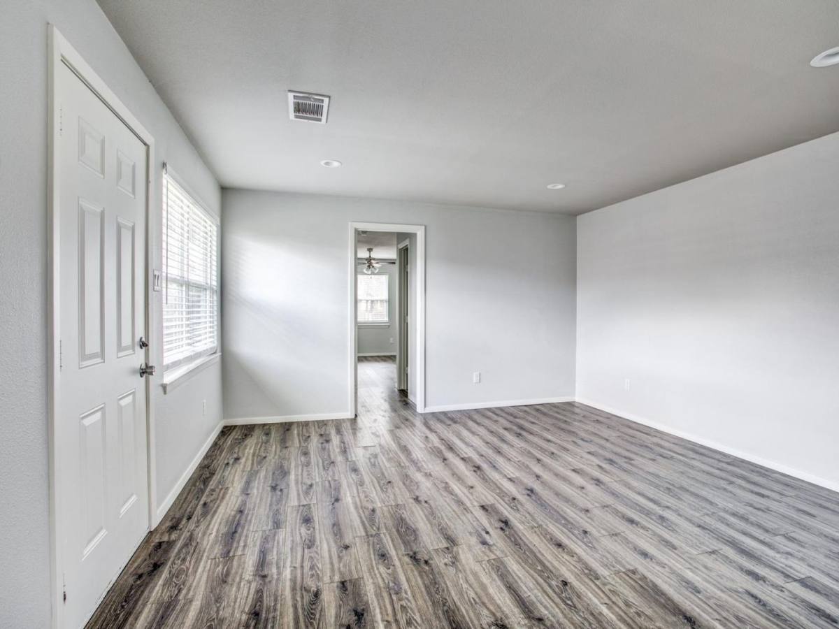 Apartment for rent at 2204-2212 W Rosedale St S, Fort Worth, TX 76110