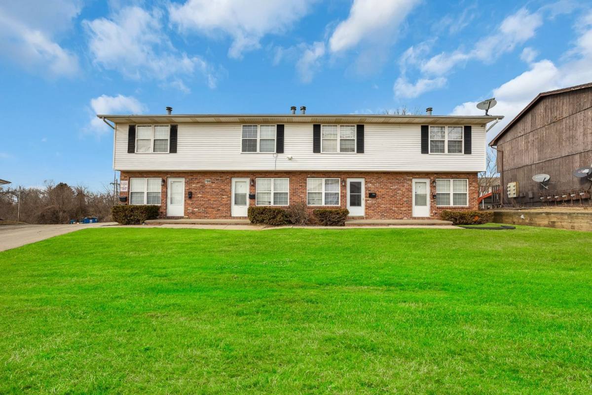 Apartment for rent at 708 N Golfcrest, Normal, IL 61761