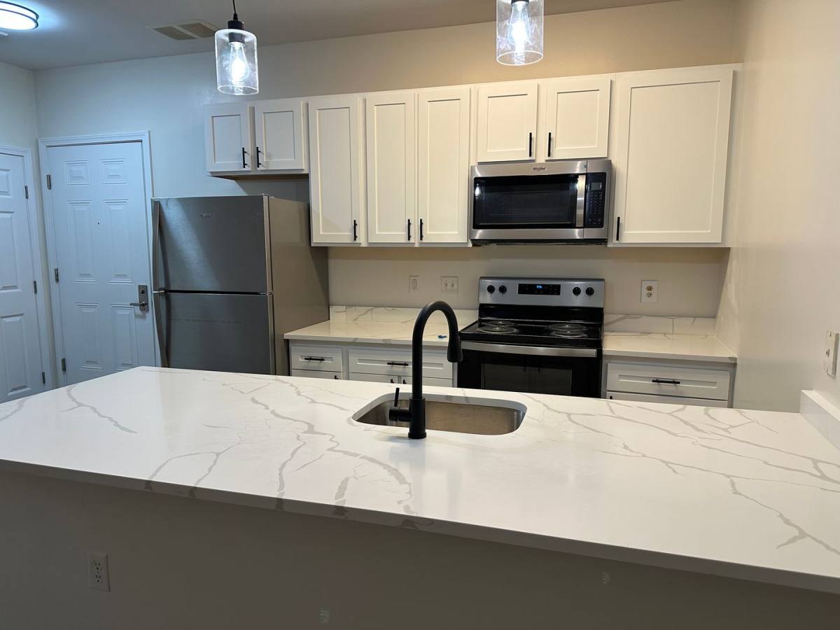 Apartment for rent at 333 State St, Bridgeport, CT 06604