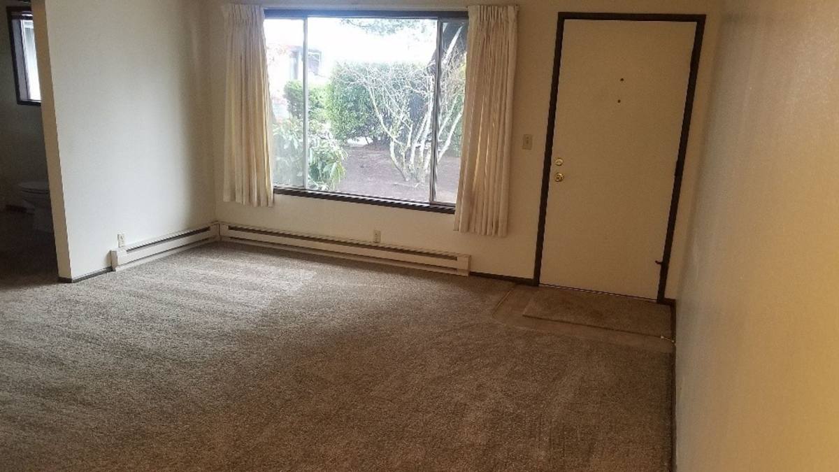 Apartment for rent at 4553 Lancaster Dr NE, Salem, OR 97305