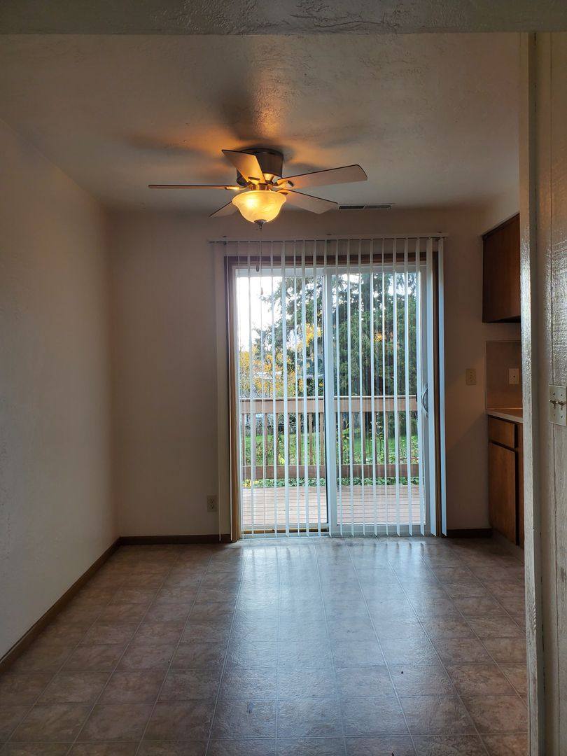 Apartment for rent at 2231 Salem Dallas Highway NW, Salem, OR 97304