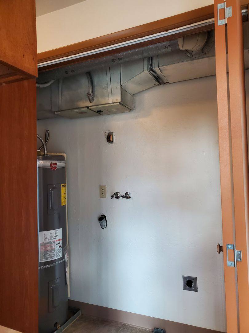 Apartment for rent at 2231 Salem Dallas Highway NW, Salem, OR 97304
