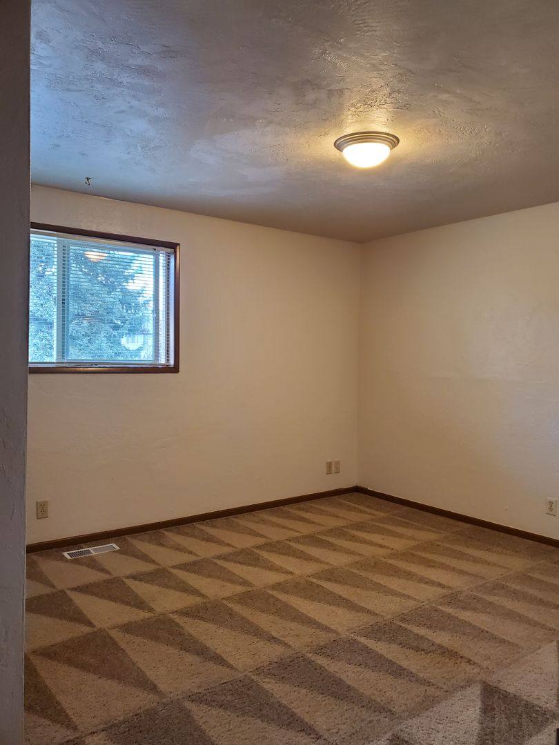 Apartment for rent at 2231 Salem Dallas Highway NW, Salem, OR 97304