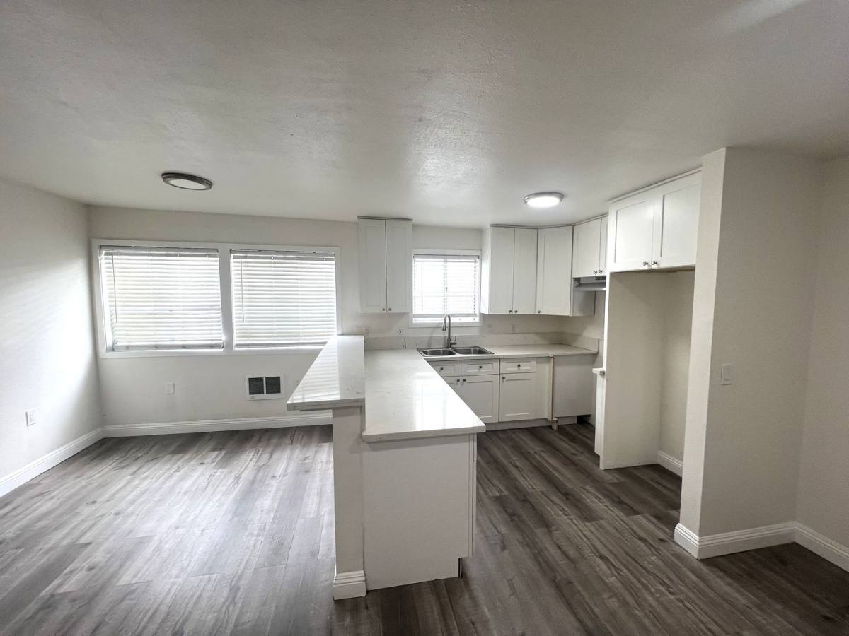 Apartment for rent at 16930 S Vermont Ave, Gardena, CA 90247