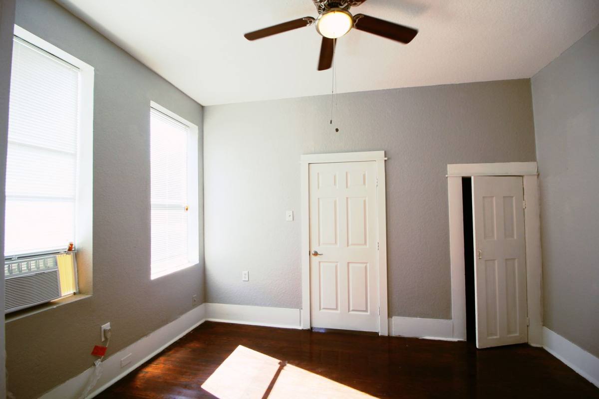 Apartment for rent at 1716 N Olive, San Antonio, TX 78208