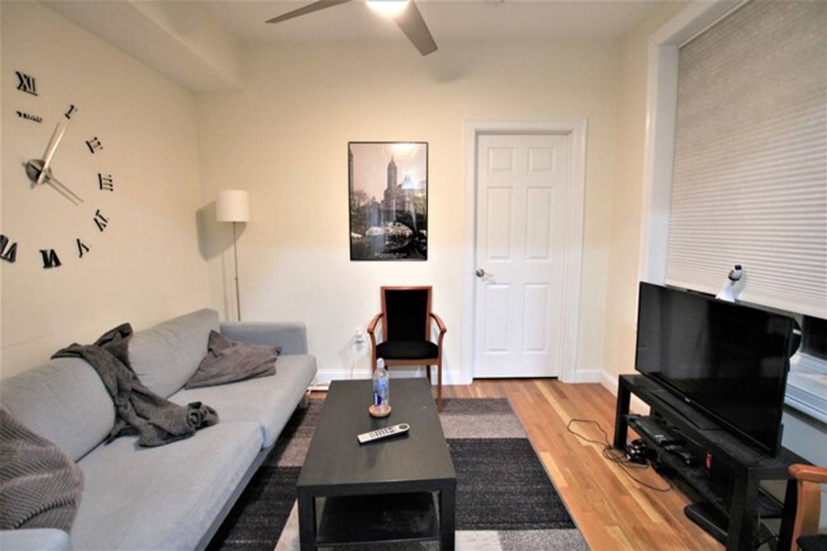 Apartment for rent at 1027 Tremont St #3C, Roxbury Crossing, MA 02120