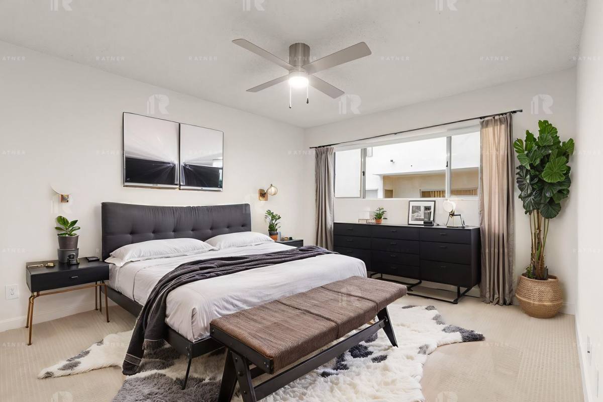 Apartment for rent at 4573 Willis Ave, Sherman Oaks, CA 91403