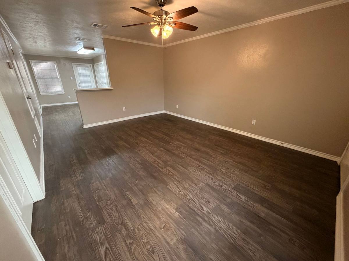 Apartment for rent at 528 SW Parkway, College Station, TX 77840