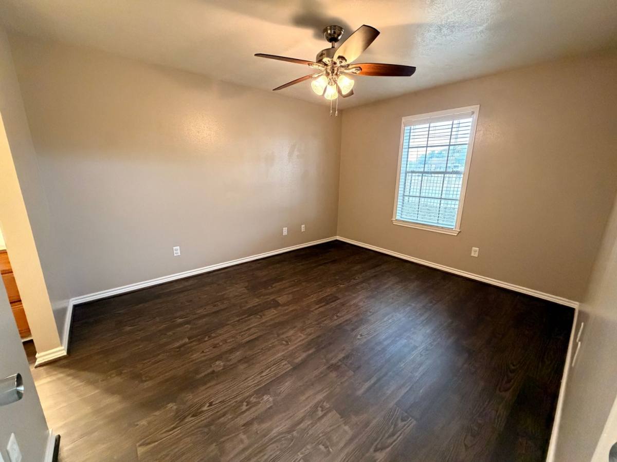 Apartment for rent at 528 SW Parkway, College Station, TX 77840
