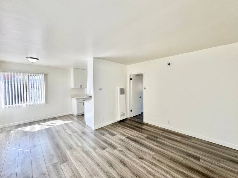 Apartment for rent at 636 Aerick St #2, Inglewood, CA 90301