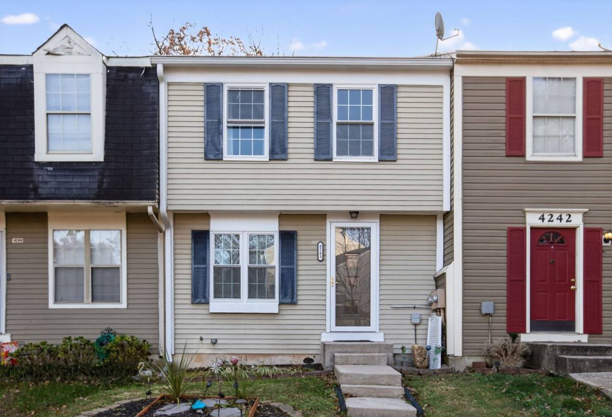 Townhouse for rent at 4243 Drake Court, Waldorf, MD 20603