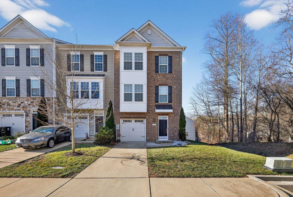Townhouse for rent at 8601 Sweet Rose Court, Upper Marlboro, MD 20772